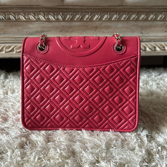 Tory Burch Fleming Medium Shoulder Bag Pink leather - Picture 1 of 13
